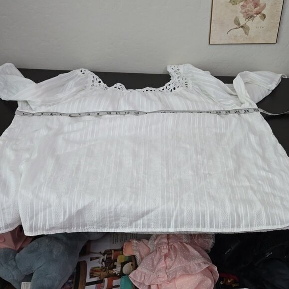 Lane Bryant White Striped Square Neckline Eyelet Women's Top Plus Size Curvy 22 - Picture 9 of 10